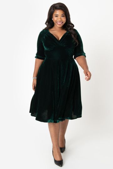 Unique Vintage Plus Size 1950s Emerald Green Velvet Delores Swing Dress with Sleeves