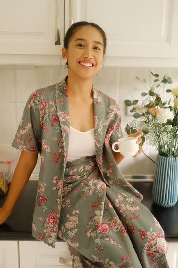 Molek Kebaya Top in Green Floral