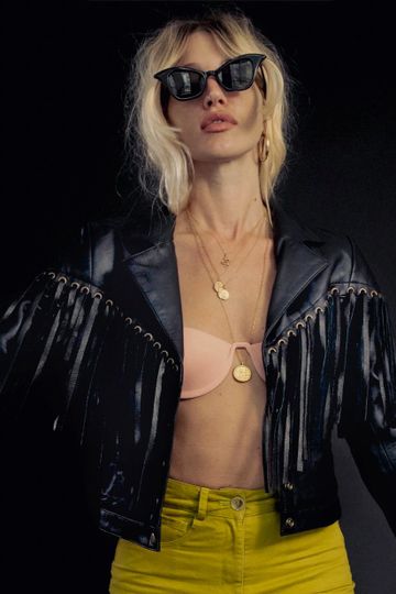 MOTIVE JACKET
