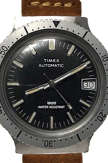 Vintage 1980 Timex Diver Style with Date Keeper Automatic Watch