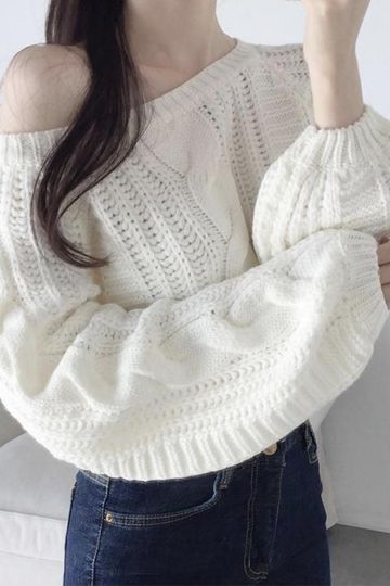 [Korean Style] Merie Voluminous Cropped Sweater