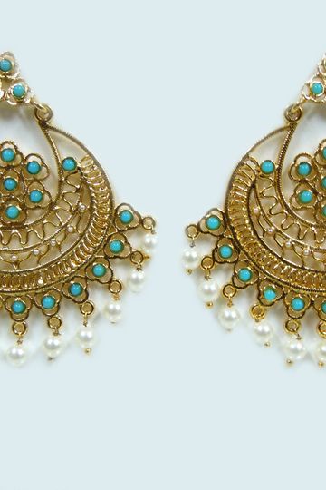 Azure Filigree Pearl Danglers