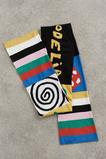 LO X David Méndez Alonso Good Trip Scarf