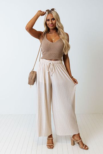 Cool Cruise Knit Crop Tank In Mocha