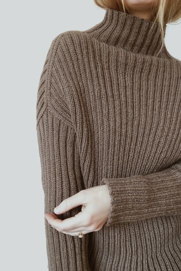 Sweater No. 8 - ESPAÑOL