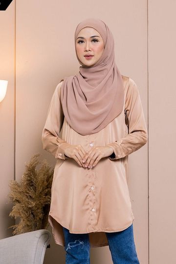 [MEMBER'S PRICE RM89] Alice Long Top (Beige)