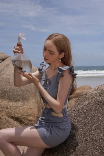Decouper Top in Grey