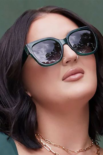 X Mikayla Janes Go Getter Polarized Sunglasses in Emerald Green/Grey