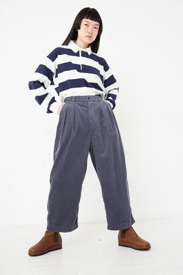 Corduroy In-Pleat Baggy Pant in Ink Blue